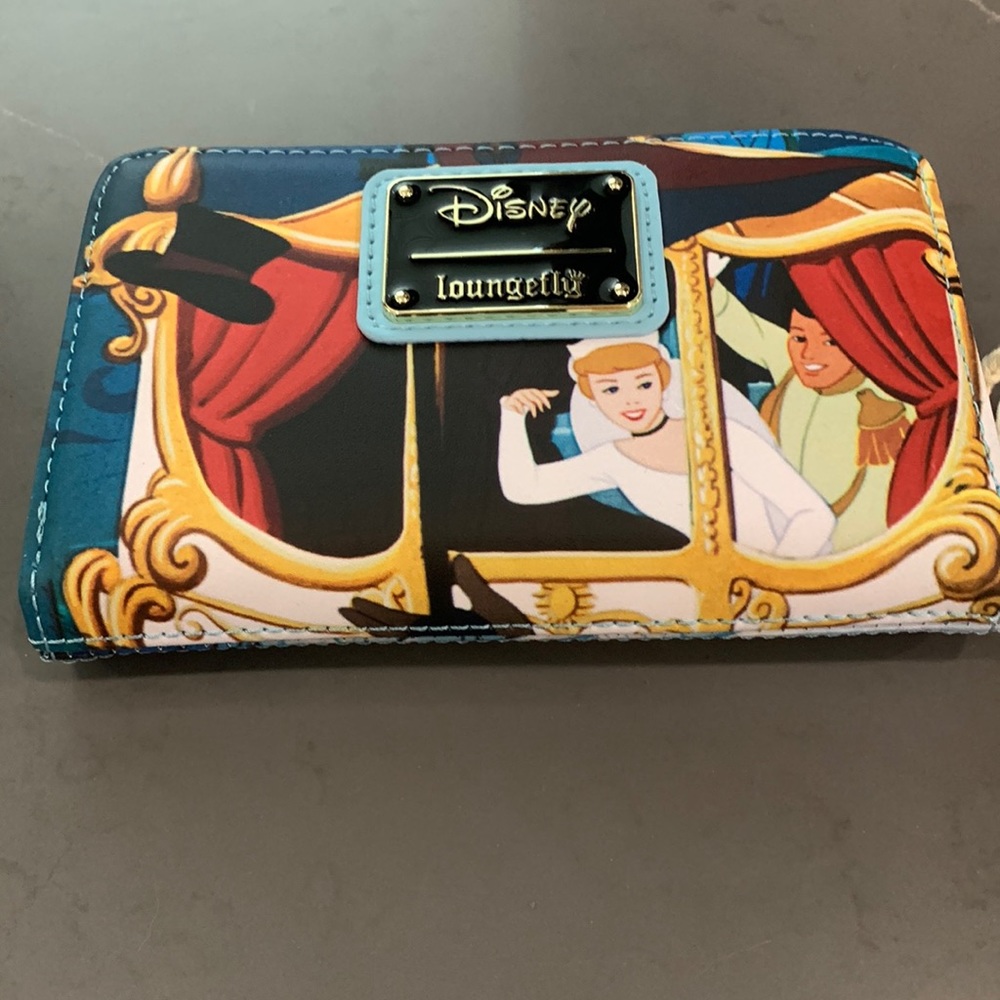 Cinderella wallet